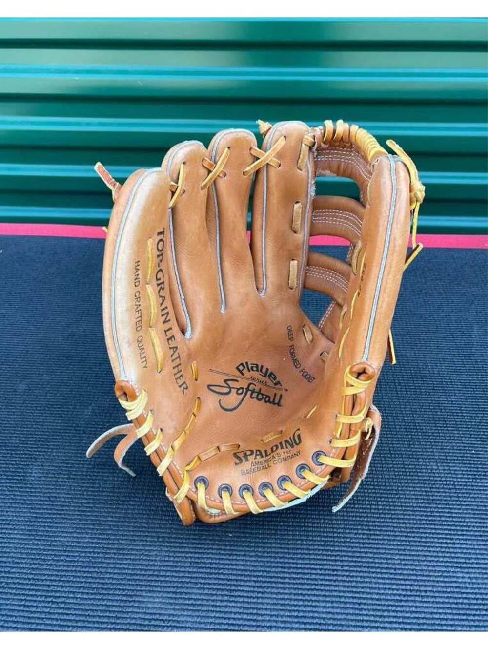 Spalding Player Series 13" Softball Glove 42-852 Top Grain Leather LHT